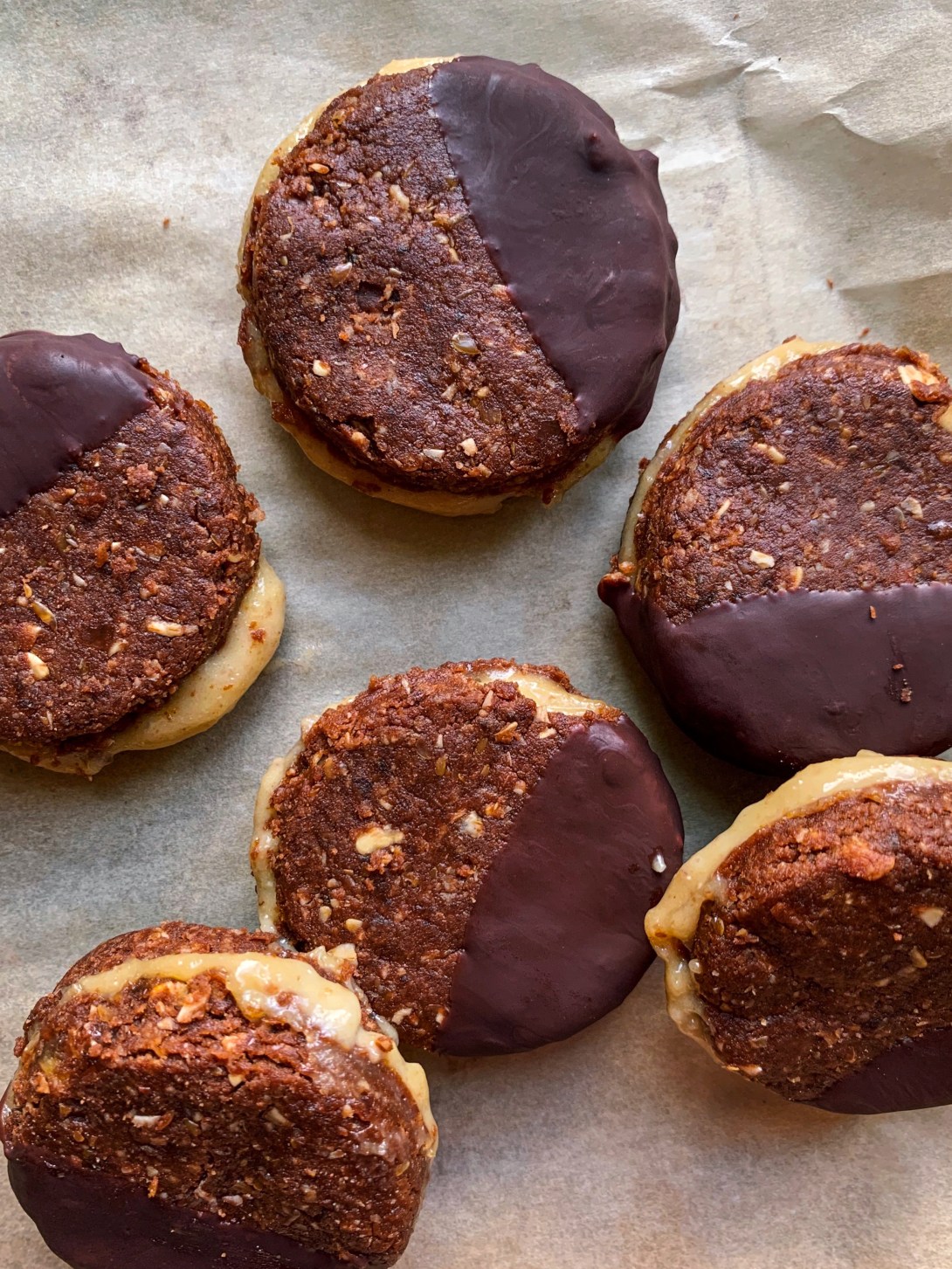 3BEF631B-C914-4F5E-B97F-07992655F550