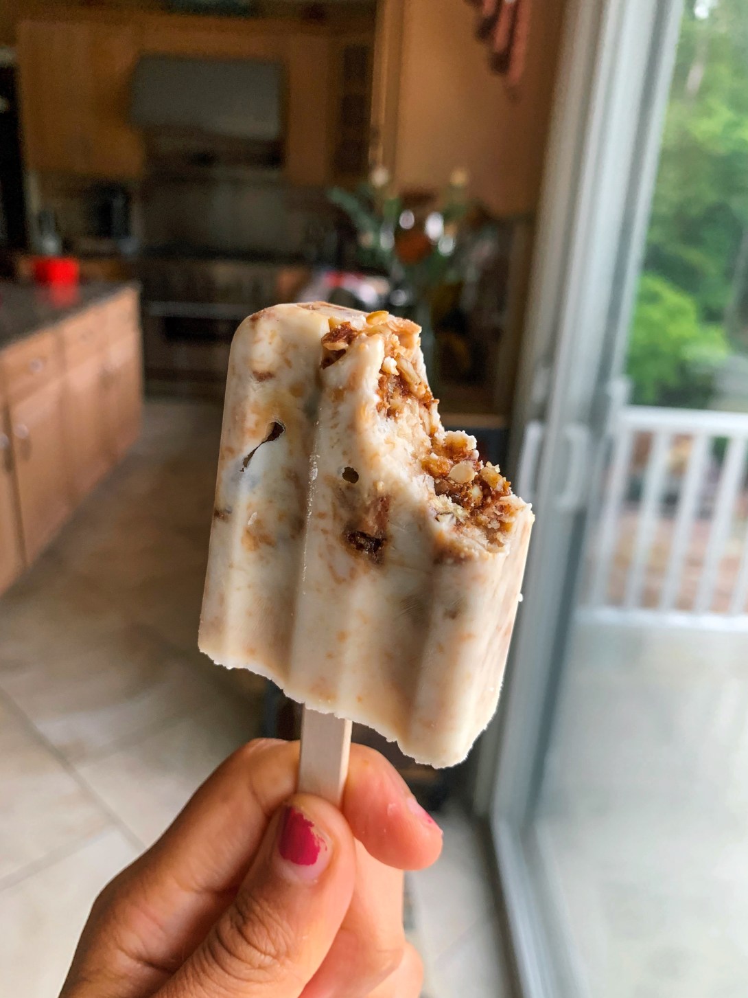 58576B02-DBCC-4211-A6DA-857B4238E653