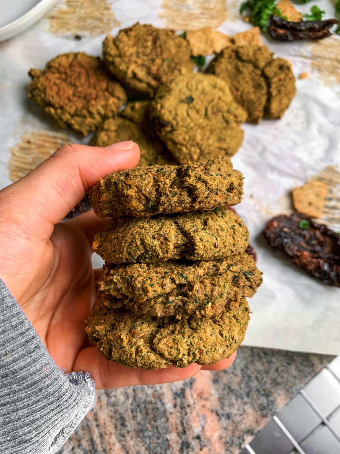 B490397E-9D74-46E5-B4A3-CC66B784B154